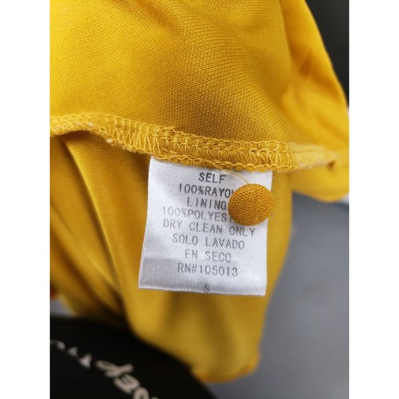 Andree By Unit small Mustard‎ Floral crisscross cold shoulder Dress - Picture 3 of 12